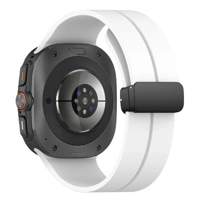 Magnetic Silicone Sports Watch Band For Samsung Watch 7 Ultra - White